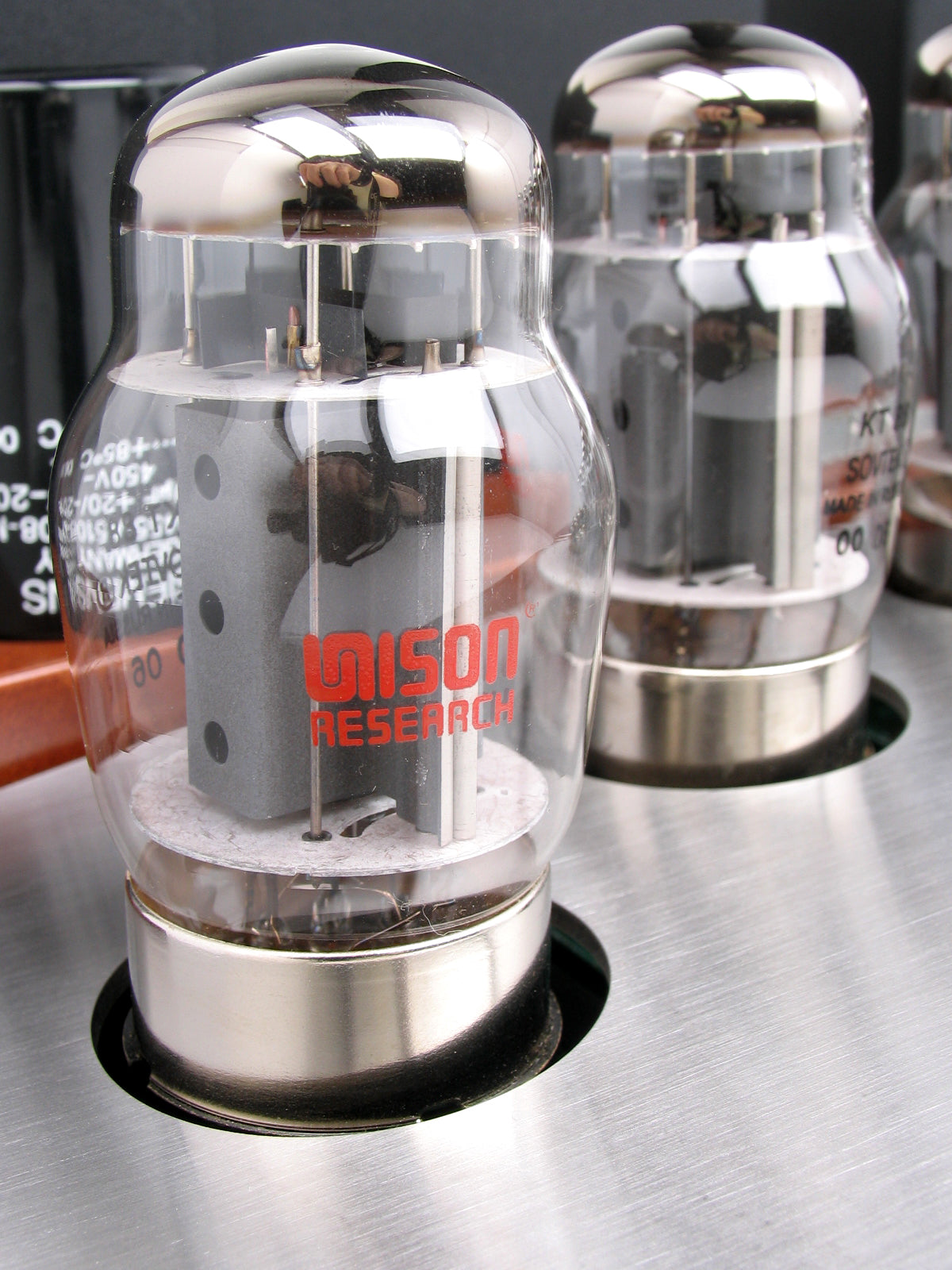 Unison Research Performance Integrated Tube Amplifier - Thumbnail 3