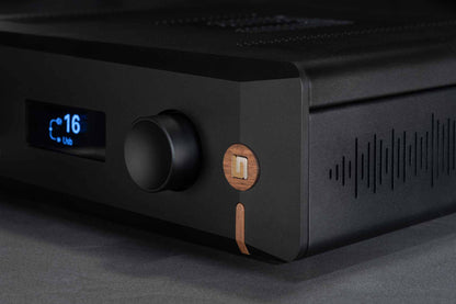 Unison Research - Unico Pre v2 - Tube Preamplifier